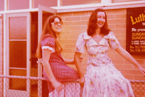 anne-sellers-pam-edwards2463451B-6F4A-B02F-FC1B-97753BACB4C3.jpg