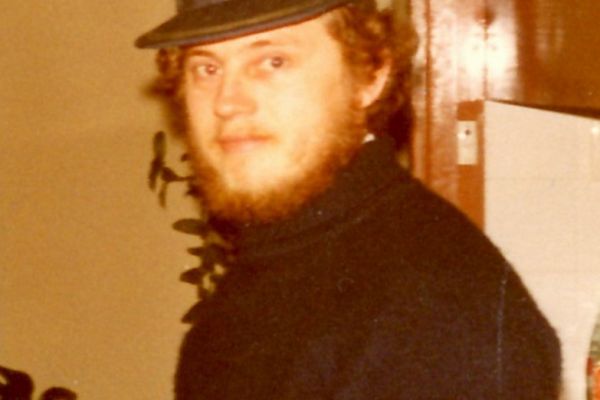 peter-bennetB14A674F-22E7-0A71-90EF-3688170979C5.jpg